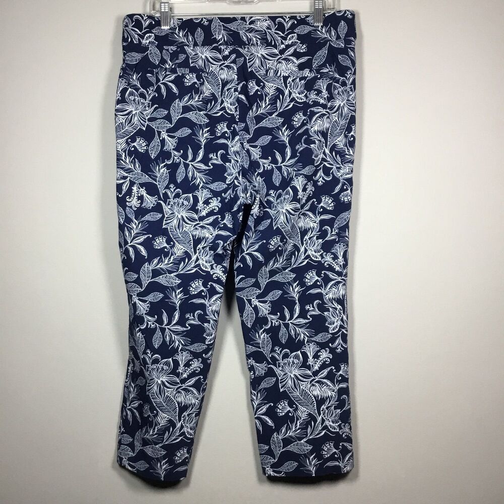 Rafaella comfort pull on capri pants navy blue & white floral pastel waist 36” - Picture 4 of 7